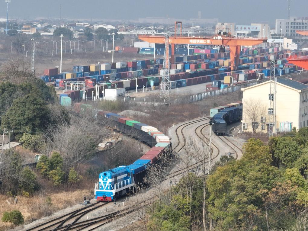 中国中部省份打造面向共建“一带一路”国家的高新产品出口基地