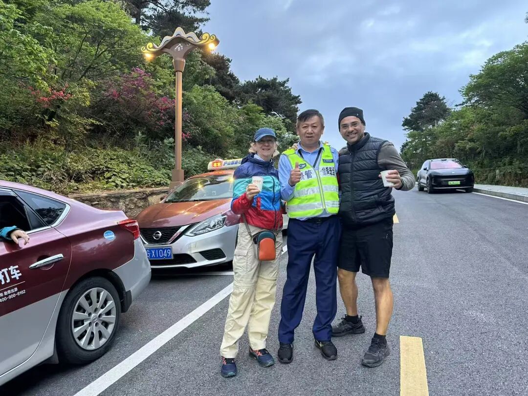 庐山有个“徐辉班组”，三句话暖了一座山